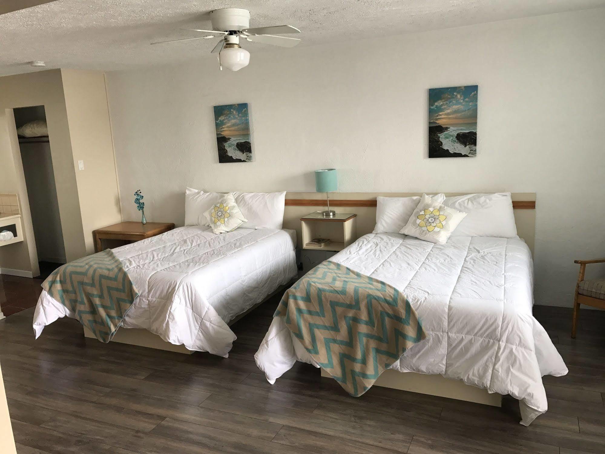 Motel Belle Riviere Saint-Jean-sur-Richelieu Buitenkant foto