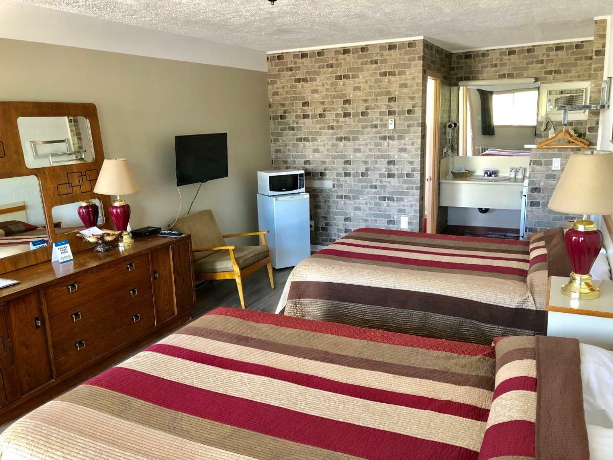 Motel Belle Riviere Saint-Jean-sur-Richelieu Buitenkant foto