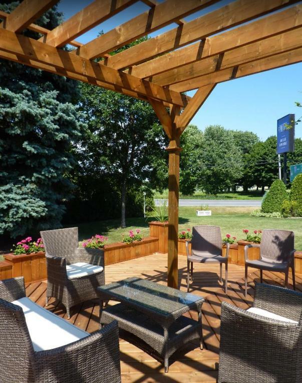 Motel Belle Riviere Saint-Jean-sur-Richelieu Buitenkant foto